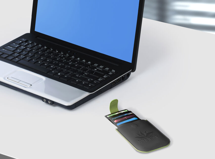 Spector & Co. - Porte-carte avec RFID ST153