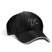 Casquette avec fini lustré