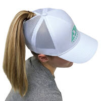 Casquette avec ouverture pour queue de cheval