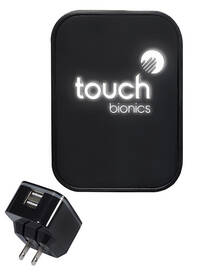 chargeur-usb-mural-avec-logo-lumineux-1