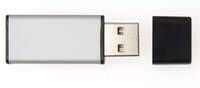 cle-usb-en-metal-capuchon-amovible-1