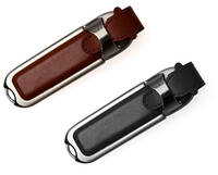 Clé USB fini simili cuir et métal