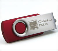 cle-usb-plastique-et-pivot-en-metal-3