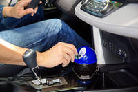 Mini-poubelle pour voiture