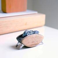 outil-multifonction-en-forme-de-crabe-1