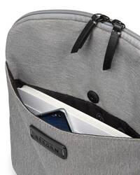 sac-a-bandouliere-fait-de-bouteilles-recycles-2