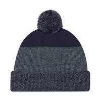 tuque-a-rebord-avec-pompon-4